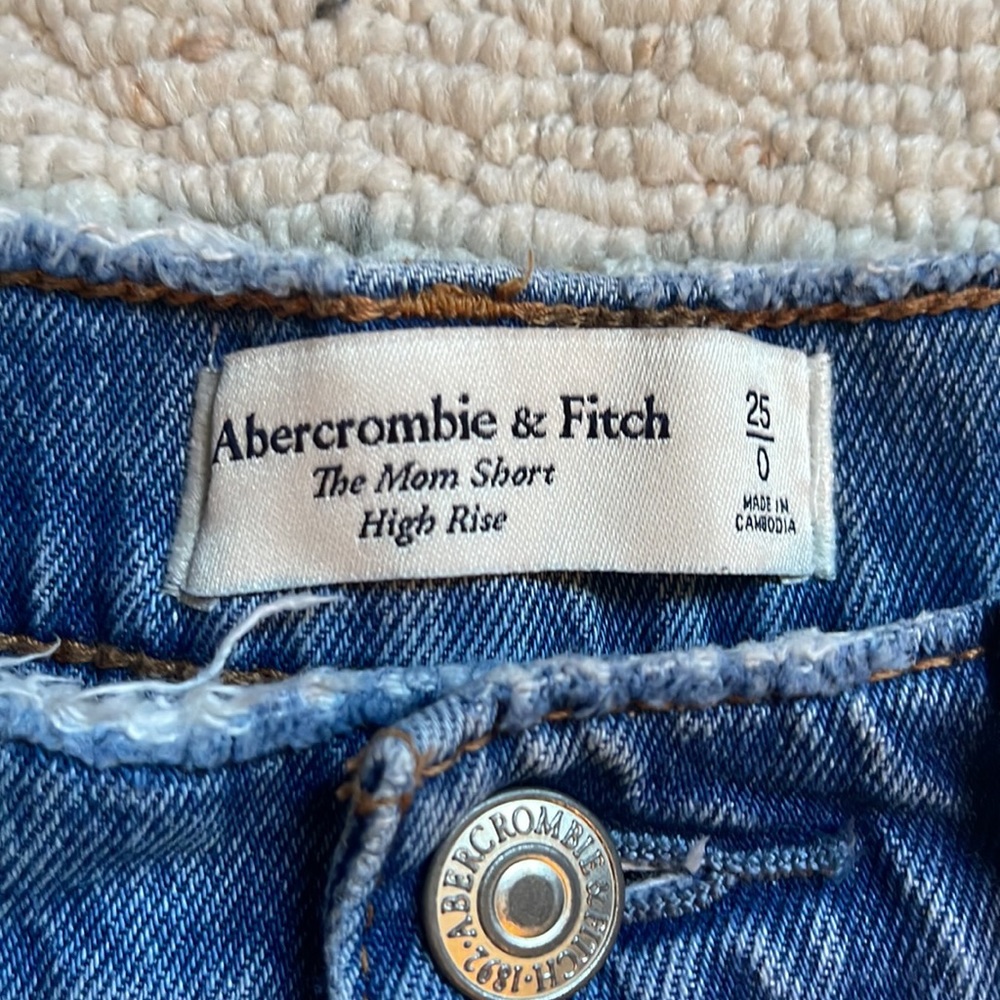 Mom Shorts High Rise - Picture 2 of 4
